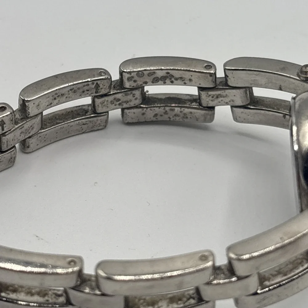 Fossil F2 Women's Watch Silver Link Band Es-8875‎